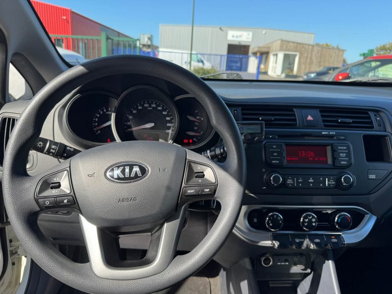 KIA RIO 1.2 85CH ACTIVE 5P 2014