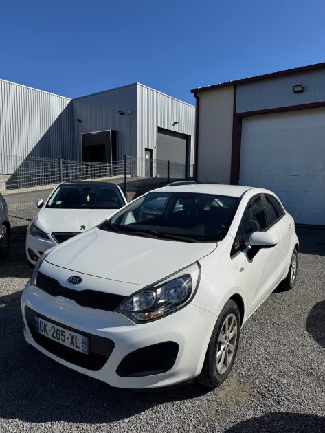 KIA RIO 1.2 85CH ACTIVE 5P 2014