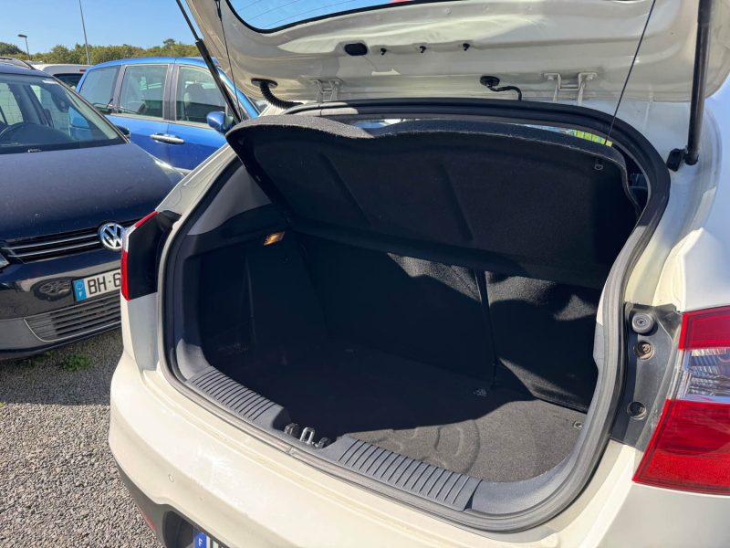 KIA RIO 1.2 85CH ACTIVE 5P 2014