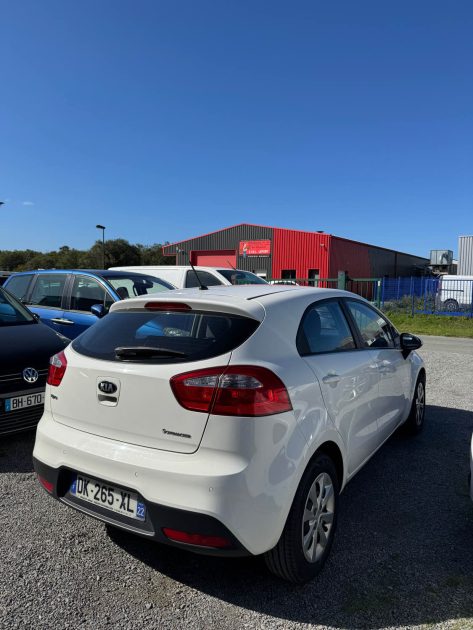 KIA RIO 1.2 85CH ACTIVE 5P 2014