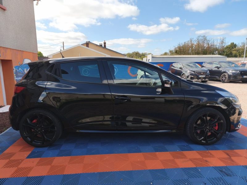 RENAULT CLIO 1.6 T 200CH RS EDC 2014