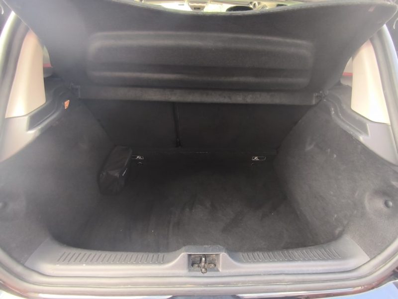 RENAULT CLIO 1.6 T 200CH RS EDC 2014