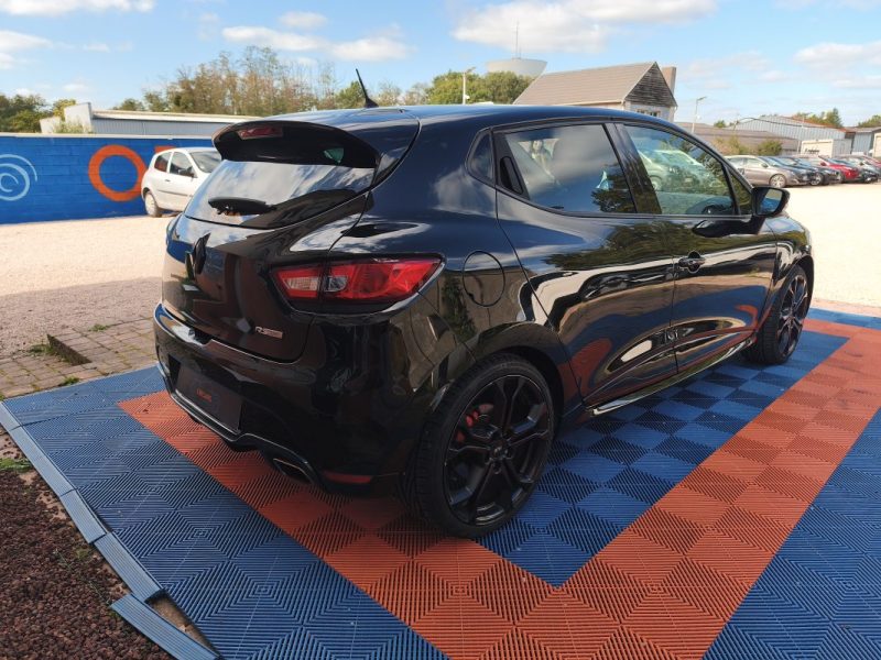 RENAULT CLIO 1.6 T 200CH RS EDC 2014