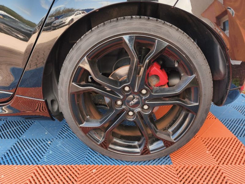 RENAULT CLIO 1.6 T 200CH RS EDC 2014