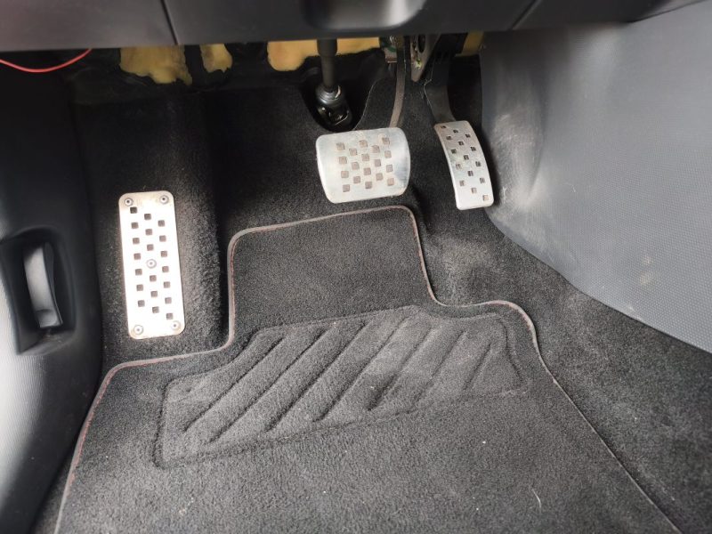 RENAULT CLIO 1.6 T 200CH RS EDC 2014