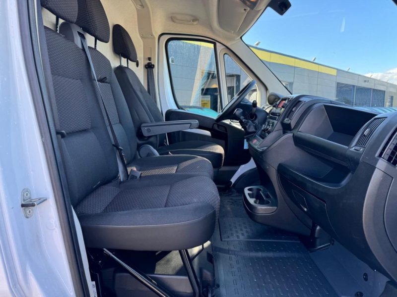 PEUGEOT BOXER L2H1 2.2 BLUE HDI 140 PRO 2024
