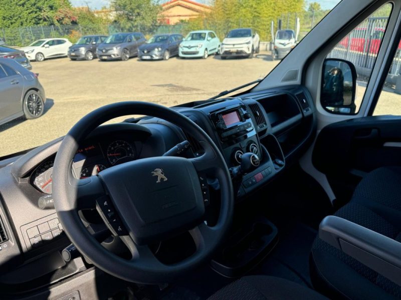 PEUGEOT BOXER L2H2 2.2 BLUE HDI 140 PRO 2024