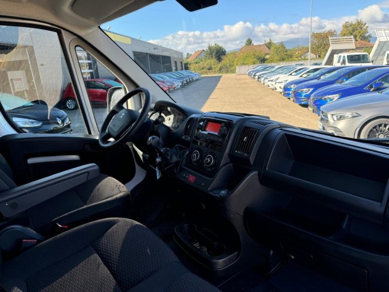 PEUGEOT BOXER L2H2 2.2 BLUE HDI 140 PRO 2024
