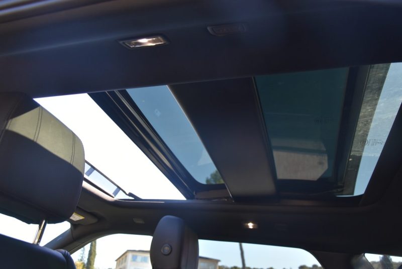 LAND ROVER RANGE ROVER EVOQUE II D240 4WD R-DYNAMIC HSE BVA9 -57 335 KM 