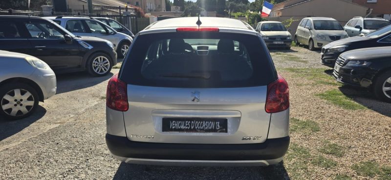 Peugeot 207 1.4 VTi Série Millesim 200- 95 cv – 96 000 km , 2010- Garantie 3Mois