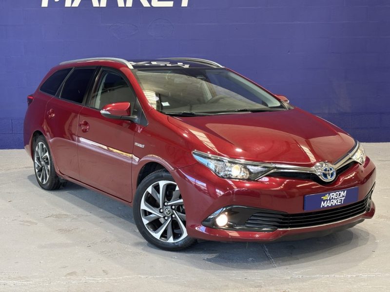 Toyota Auris HSD 136ch Design - Toit panoramique