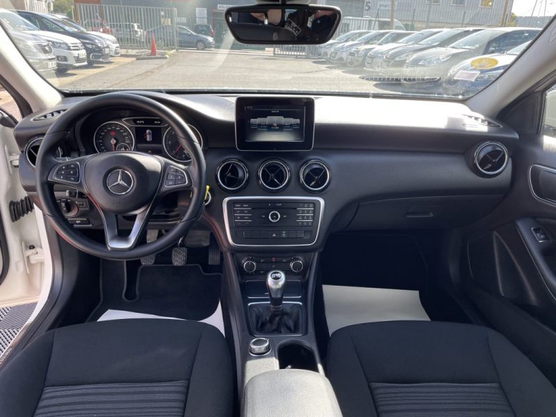 MERCEDES CLASSE A 160 D INTUITION 2017