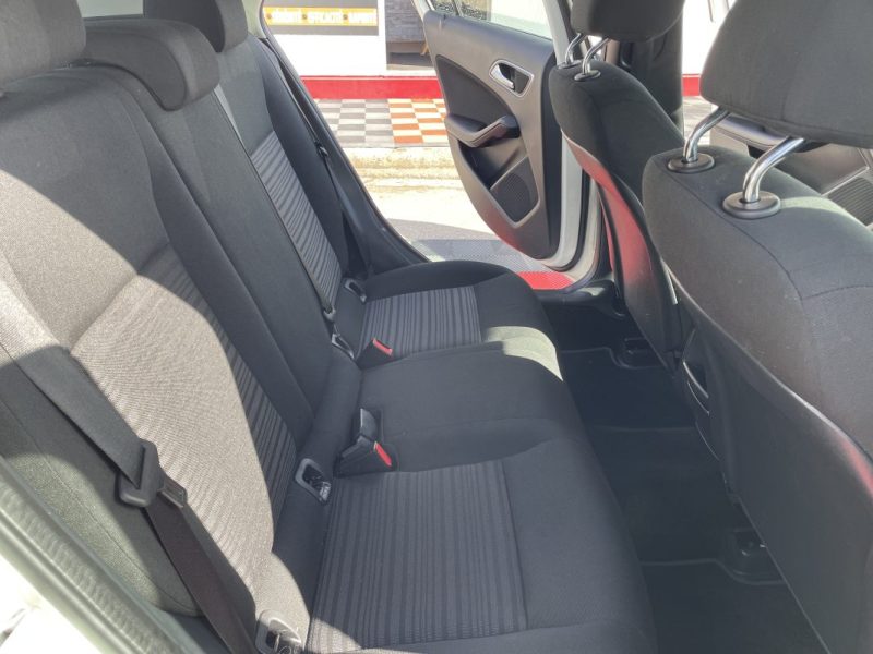 MERCEDES CLASSE A 160 D INTUITION 2017