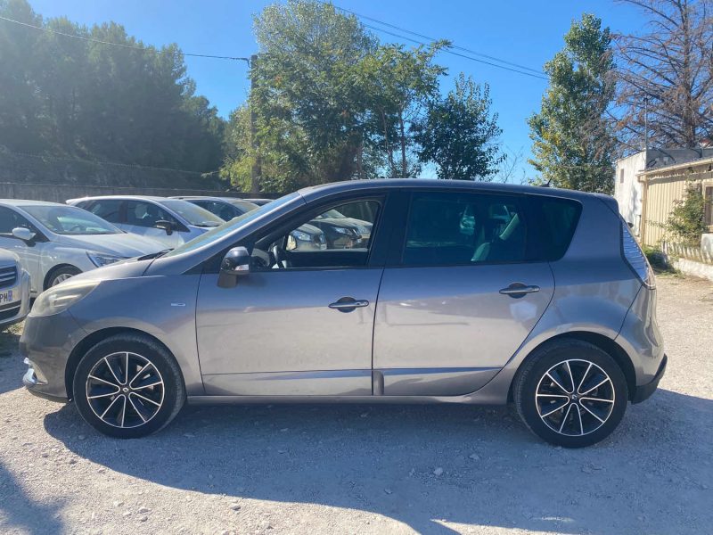 RENAULT MEGANE SCENIC 1.5 DCI 110CH ENERGY DYNAMIQUE ECO² 2012