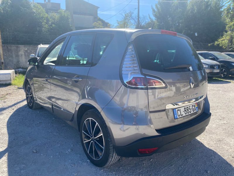 RENAULT MEGANE SCENIC 1.5 DCI 110CH ENERGY DYNAMIQUE ECO² 2012