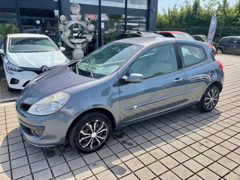 RENAULT CLIO CONFORT DYNAMIQUE 1.2 75CH 16V 2006