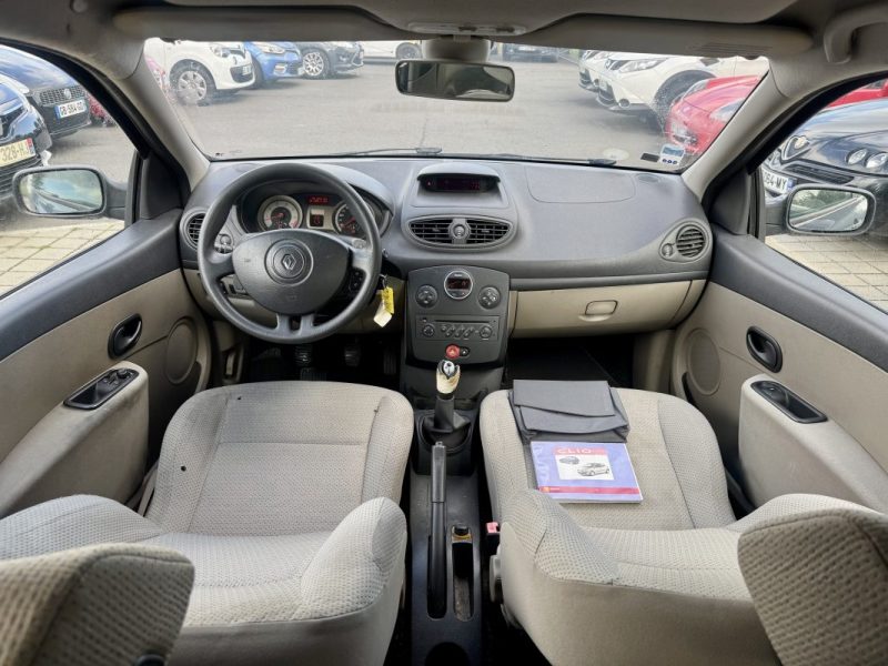 RENAULT CLIO CONFORT DYNAMIQUE 1.2 75CH 16V 2006