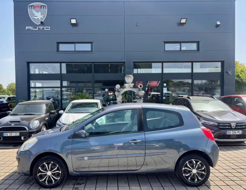 RENAULT CLIO CONFORT DYNAMIQUE 1.2 75CH 16V 2006