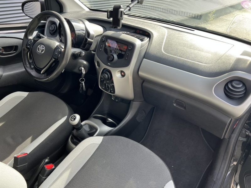 TOYOTA AYGO 1.0 VVT-I 69CH X 5P 