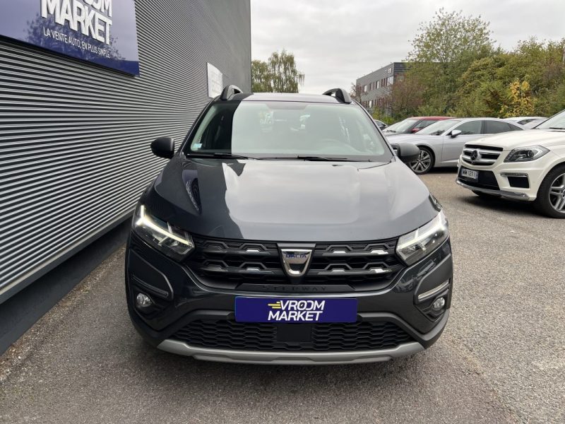 DACIA SANDERO STEPWAY 1.0 ECO-G 100CH GPL - ENTRETIEN COMPLET  - PREMIÈRE MAIN