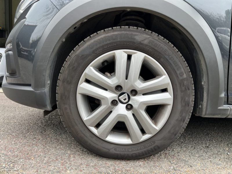 DACIA SANDERO STEPWAY 1.0 ECO-G 100CH GPL - ENTRETIEN COMPLET  - PREMIÈRE MAIN