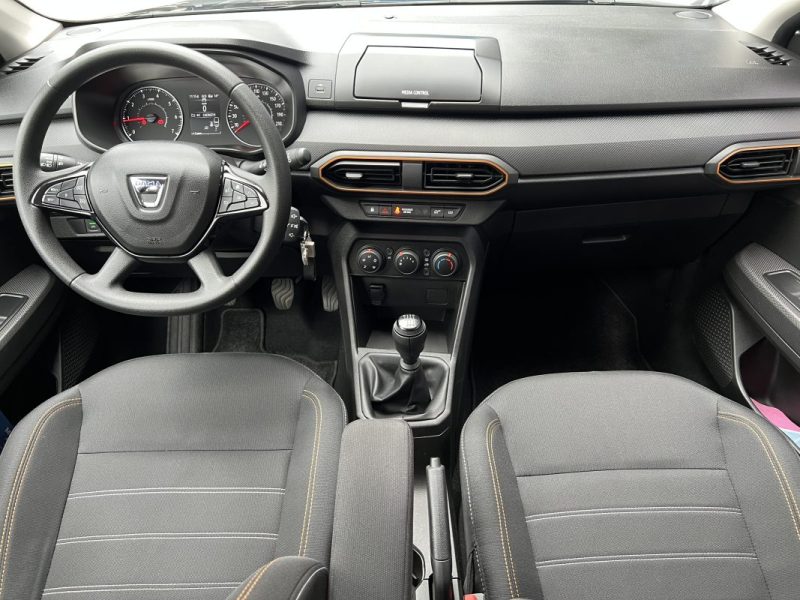 DACIA SANDERO STEPWAY 1.0 ECO-G 100CH GPL - ENTRETIEN COMPLET  - PREMIÈRE MAIN