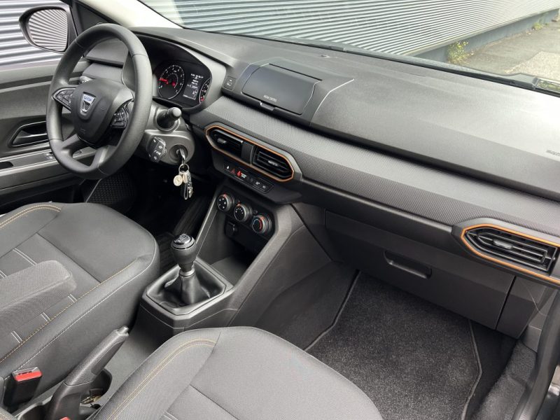 DACIA SANDERO STEPWAY 1.0 ECO-G 100CH GPL - ENTRETIEN COMPLET  - PREMIÈRE MAIN