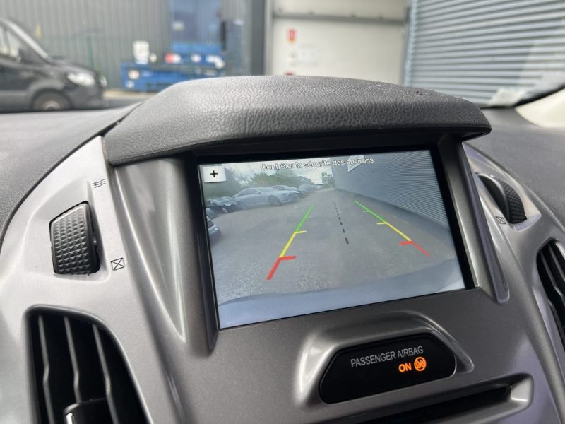 FORD TRANSIT L1 1.5 TD 100CV - ENTRETIEN COMPLET / APPLE CARPLAY  