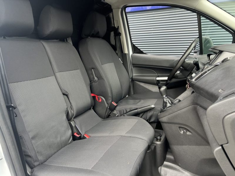 FORD TRANSIT L1 1.5 TD 100CV - ENTRETIEN COMPLET / APPLE CARPLAY  