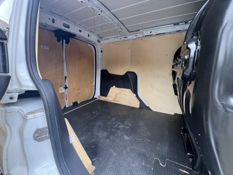 FORD TRANSIT L1 1.5 TD 100CV - ENTRETIEN COMPLET / APPLE CARPLAY  