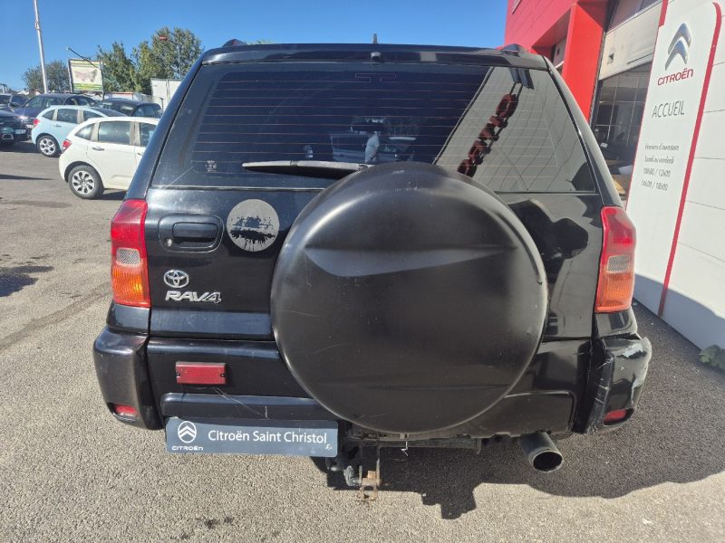 TOYOTA RAV4 2.0 D4D VX 2003