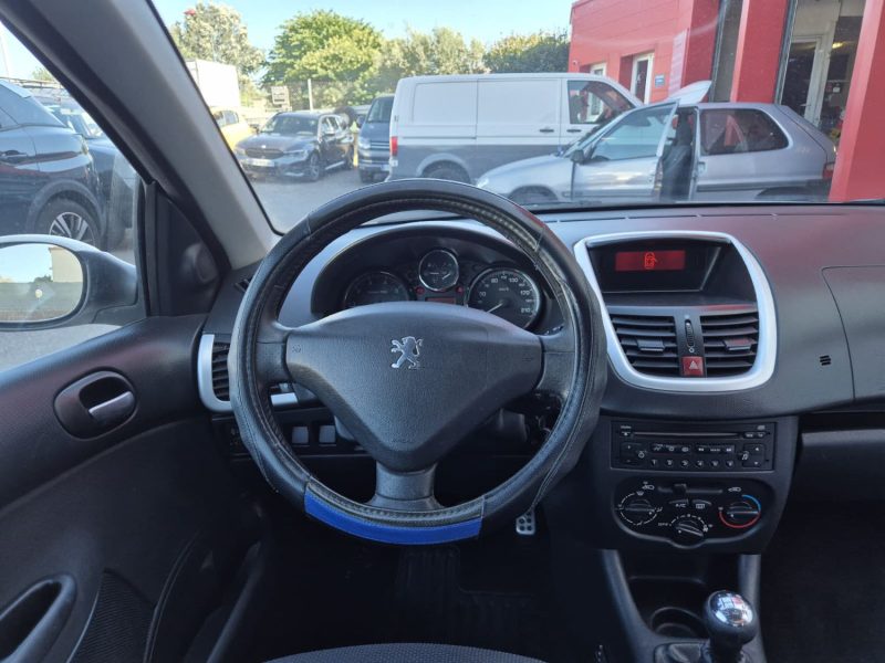 PEUGEOT 206+ 1.1 GÉNÉRATION 3P 2012