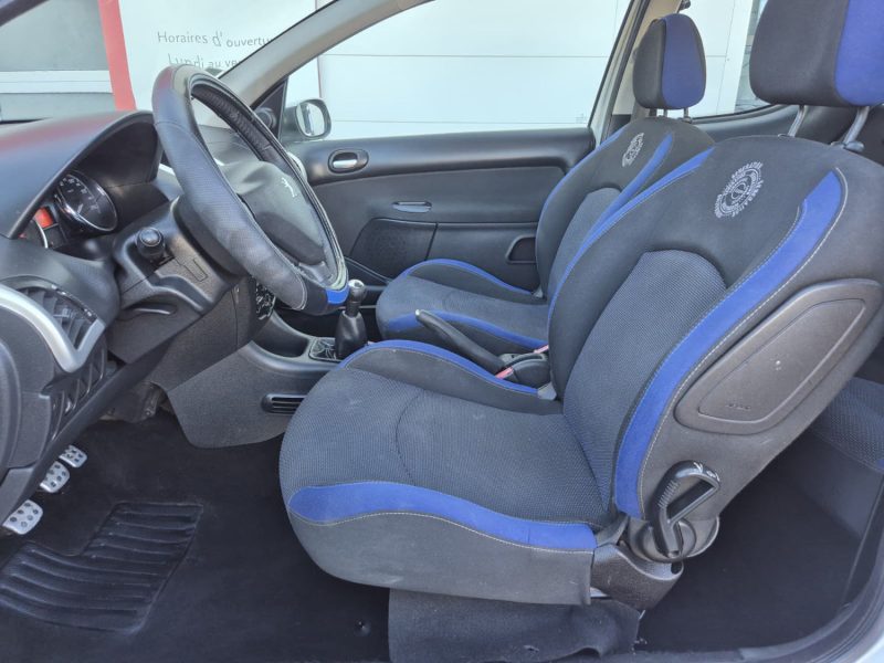 PEUGEOT 206+ 1.1 GÉNÉRATION 3P 2012