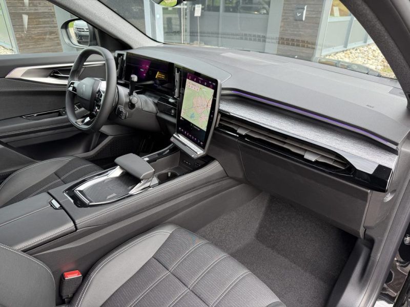 RENAULT AUSTRAL E-TECH FULL HYBRID 200 GSR2 TECHNO 2025