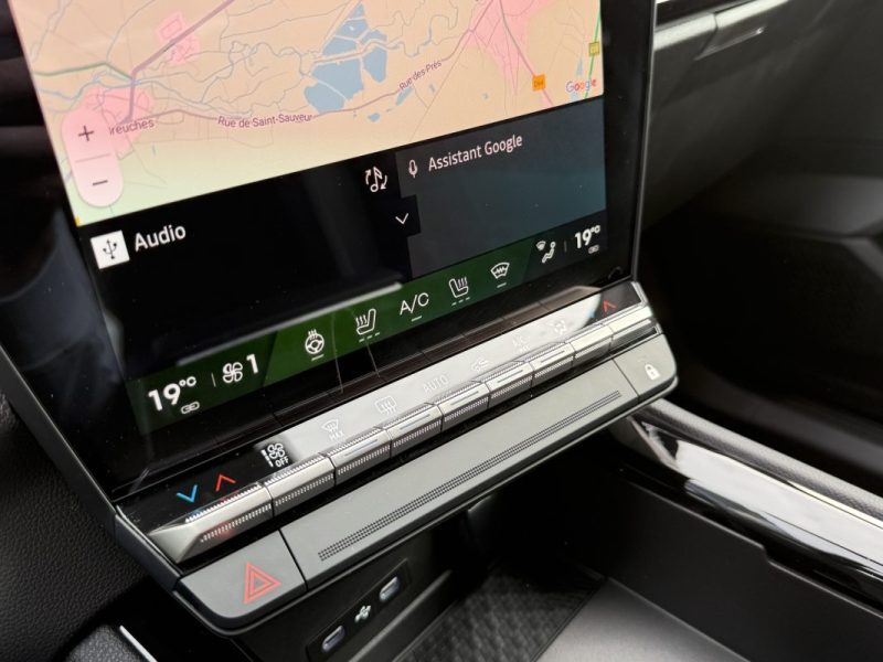 RENAULT AUSTRAL E-TECH FULL HYBRID 200 GSR2 TECHNO 2025