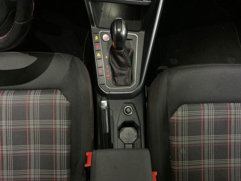 VOLKSWAGEN POLO VI GTI 2.0 TFSI 200CH DSG6-TOIT OUVRANT PANORAMIQUE-VIRTUAL COCKPIT-SIÈGES CHAUFFANTS-85 000KM 