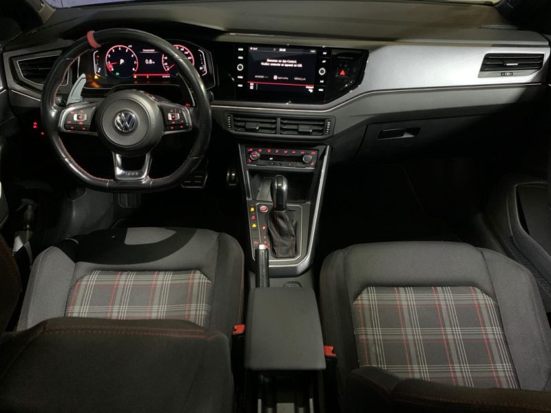 VOLKSWAGEN POLO VI GTI 2.0 TFSI 200CH DSG6-TOIT OUVRANT PANORAMIQUE-VIRTUAL COCKPIT-SIÈGES CHAUFFANTS-85 000KM 