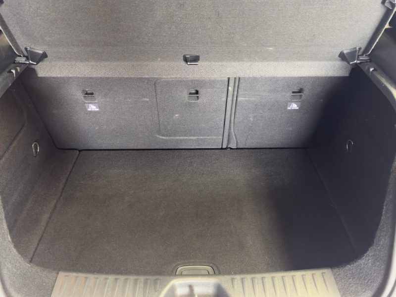 MERCEDES CLASSE A 200 156CH FASCINATION AMG LINE 7G-DCT 115.000KM 2016