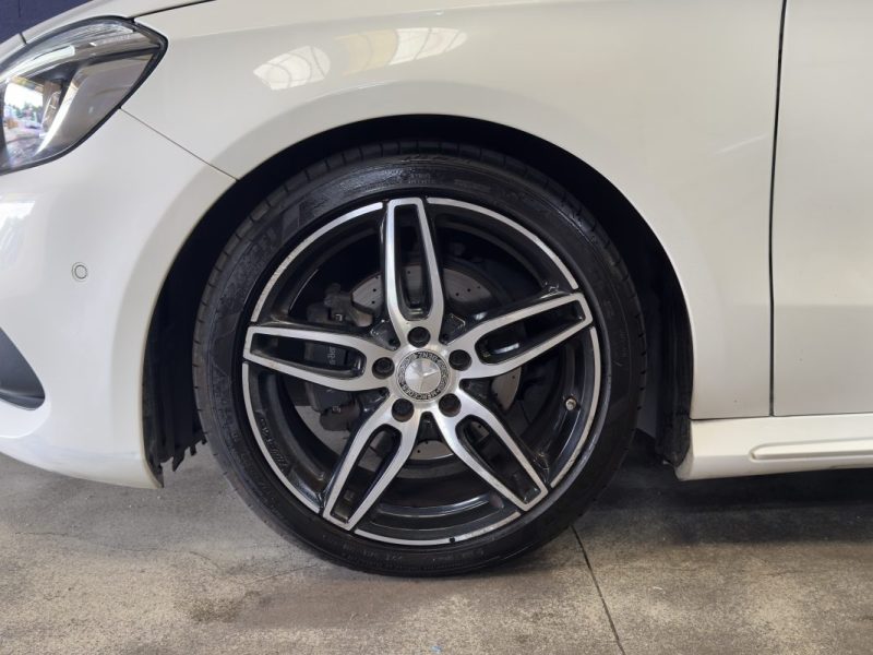 MERCEDES CLASSE A 200 156CH FASCINATION AMG LINE 7G-DCT 115.000KM 2016