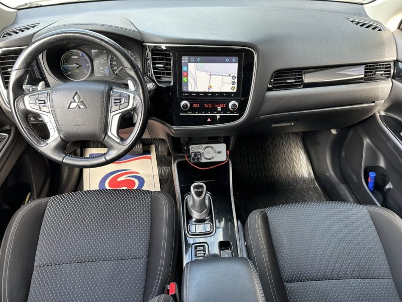 MITSUBISHI OUTLANDER 4WD INTENS CAMERA DE RECUL / SIEGES CHAUFFANTS 