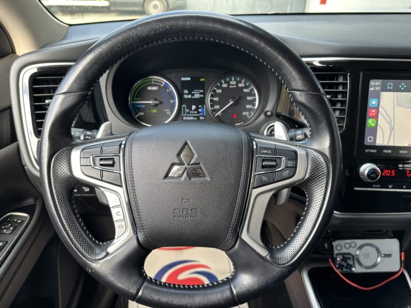 MITSUBISHI OUTLANDER 4WD INTENS CAMERA DE RECUL / SIEGES CHAUFFANTS 