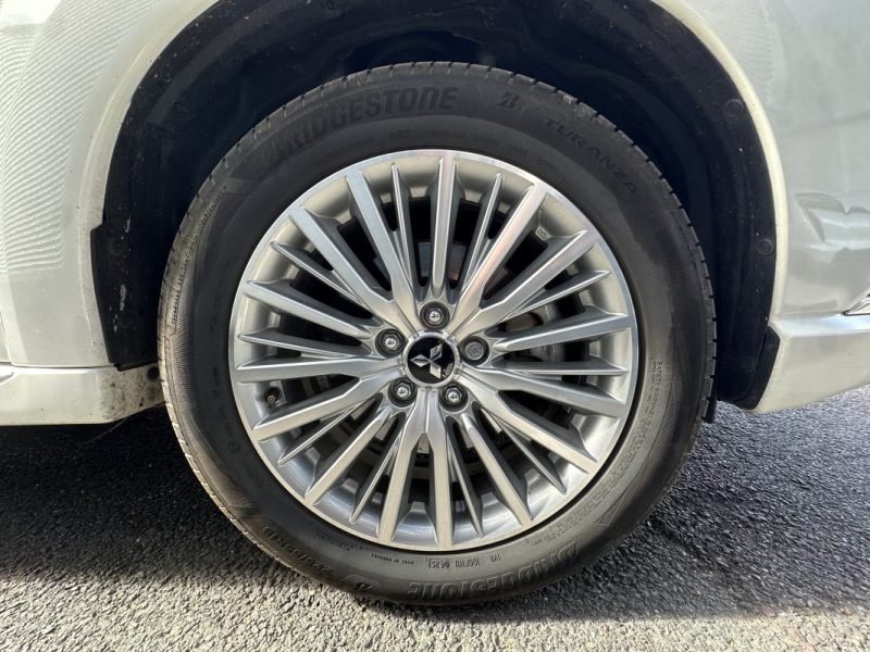 MITSUBISHI OUTLANDER 4WD INTENS CAMERA DE RECUL / SIEGES CHAUFFANTS 