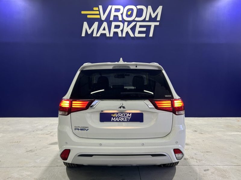 MITSUBISHI OUTLANDER 4WD INTENS RECHARGEABLE CAMERA DE RECUL / SIEGES CHAUFFANTS 