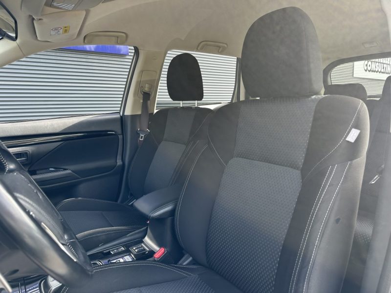 MITSUBISHI OUTLANDER 4WD INTENS CAMERA DE RECUL / SIEGES CHAUFFANTS 