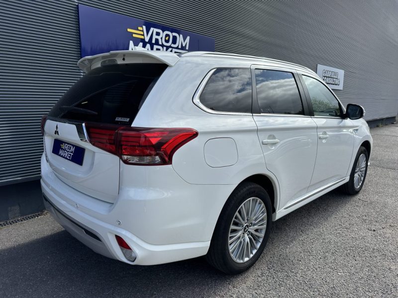 MITSUBISHI OUTLANDER 4WD INTENS CAMERA DE RECUL / SIEGES CHAUFFANTS 
