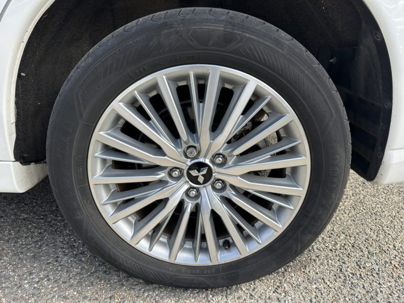 MITSUBISHI OUTLANDER 4WD INTENS CAMERA DE RECUL / SIEGES CHAUFFANTS 