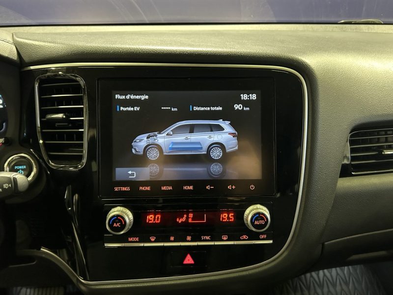 MITSUBISHI OUTLANDER 4WD INTENS RECHARGEABLE CAMERA DE RECUL / SIEGES CHAUFFANTS 