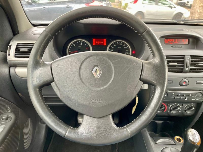 RENAULT CLIO II CAMPUS 1.5 DCI 85 DYNAMIQUE  