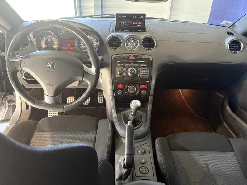 PEUGEOT RCZ 2.0 HDI FAP 163CH Confort