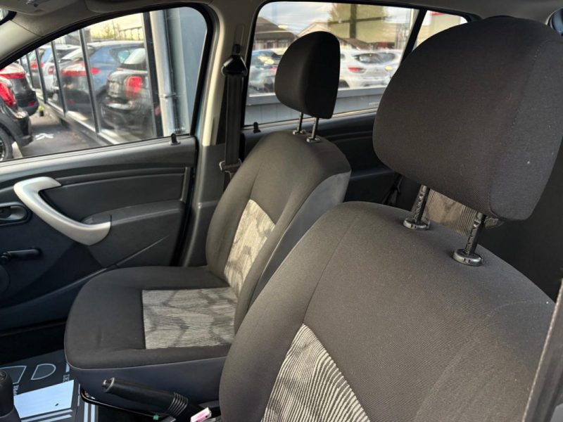 DACIA SANDERO 1.4i 75ch 🚗🛠️ Embrayage + Distribution neuve ⛓️ Reprise 🔄 Garantie 6 mois ✅